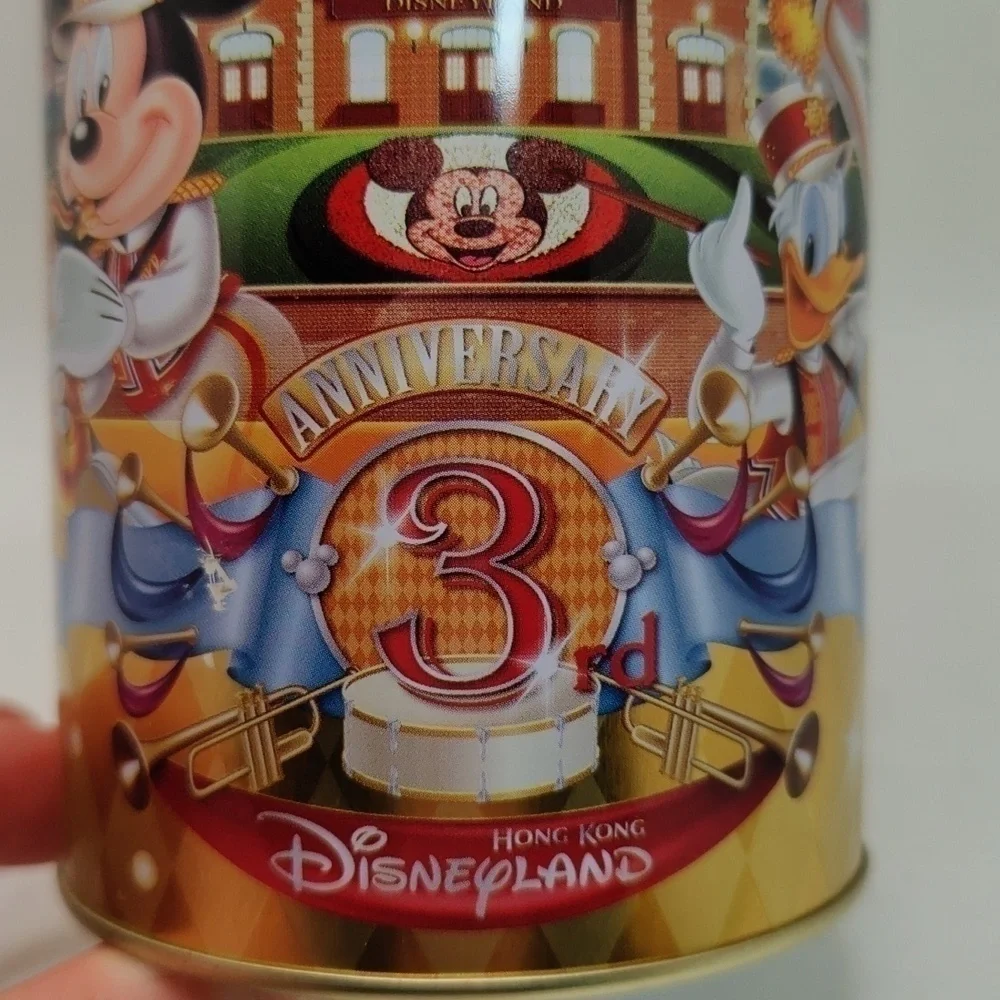 𝅺DISNEYLAND Hong Kong 3rd Anniversary Commemorative Tin Collectible